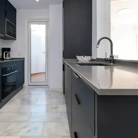 Antares Sunscape: 2br Gem Apartment