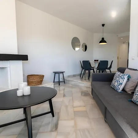 Antares Sunscape: 2br Gem Apartment